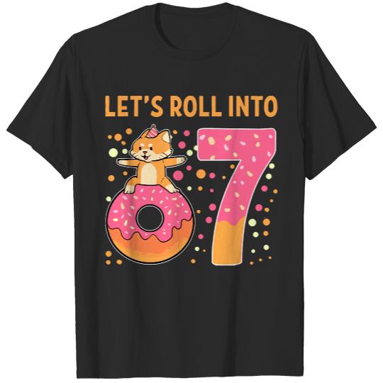 7 Birthday T-ShirtDonut 7 Birthday Food Anime Cat Manga Baker Gift T-Shirt T-Shirts