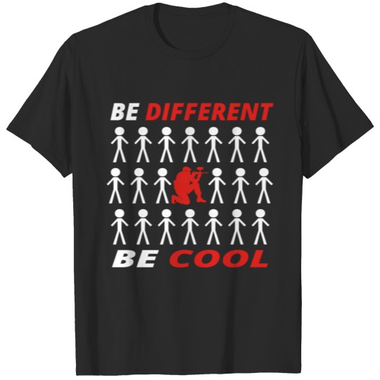 BE DIFFERENT anders cool geschenk paintball passio T-shirt