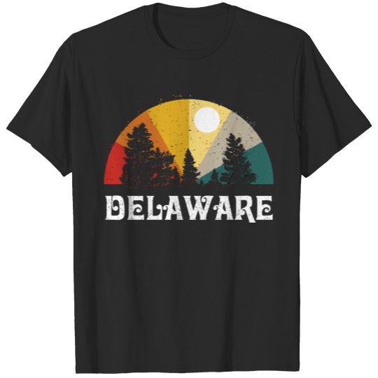 Delaware Vintage Sunset Outdoors Hiking SouvenirGi T-shirt