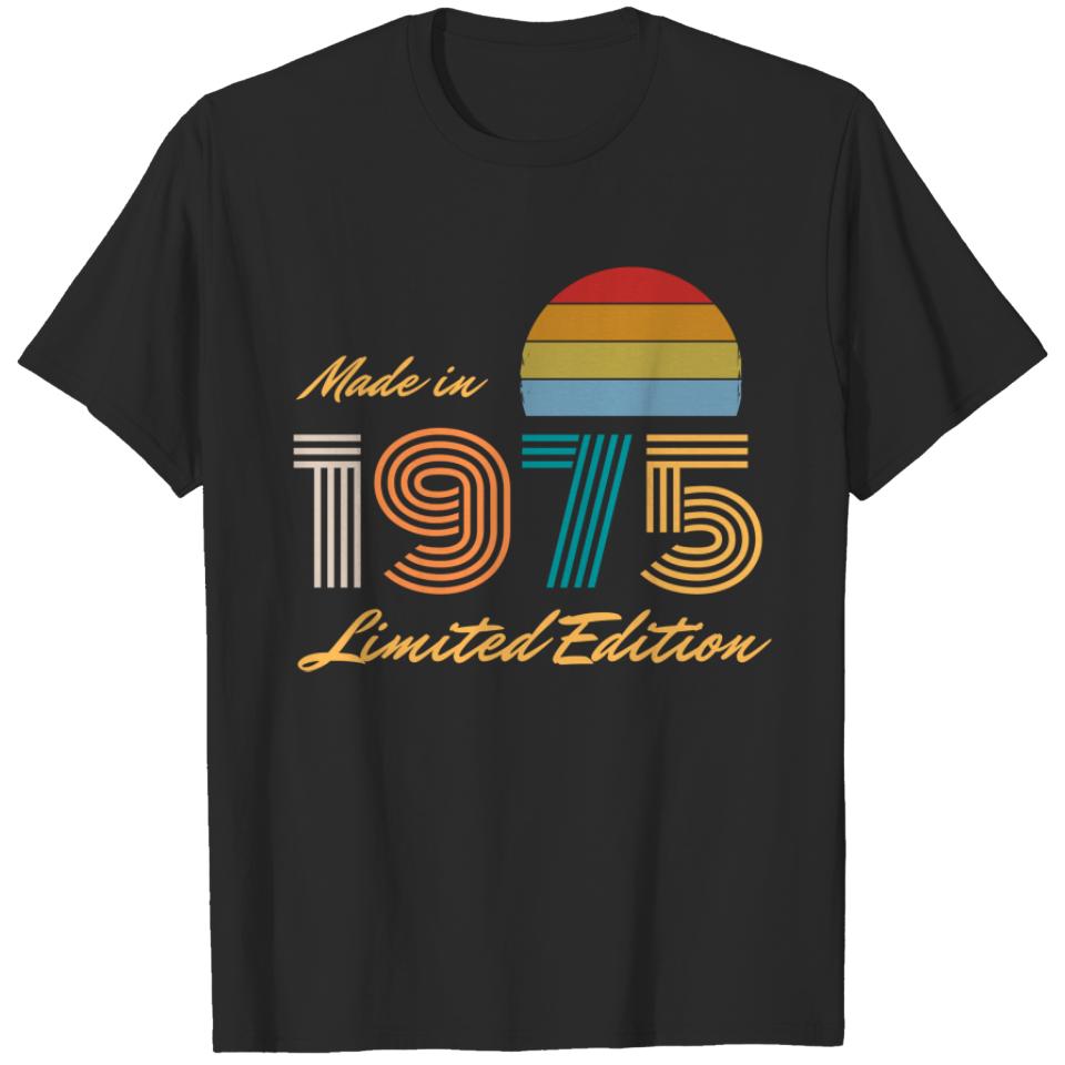 Vintage Made in 1975 limited edition - Retro Gifts - T-Shirt