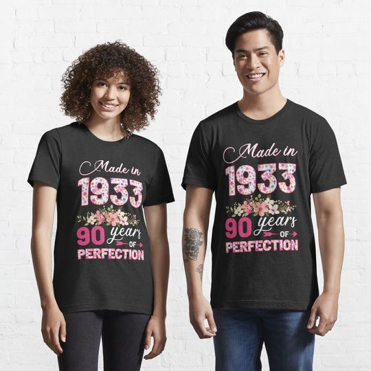 Made In 1933 Floral 90 Year Old 90th Birthday Gifts Women Essential T-Shirt