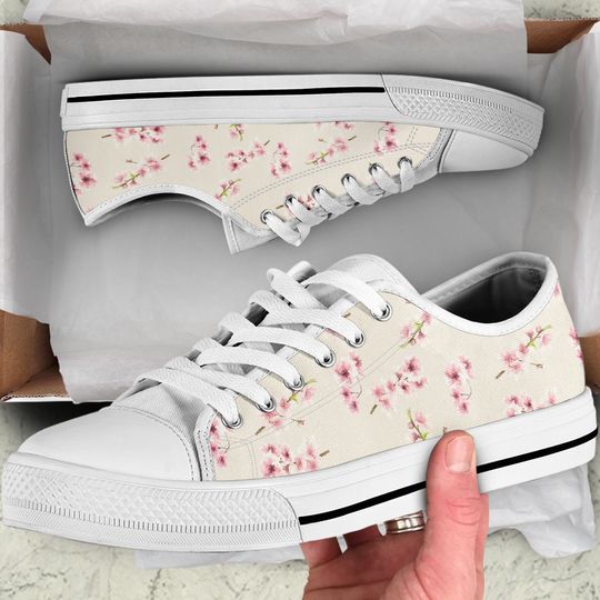 Cherry Blossom Print Women's Low Top Sneakers