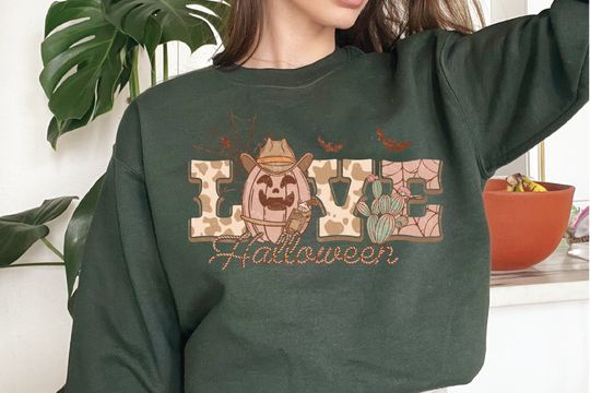 Love Halloween Sweatshirt, Sweatshirt, Halloween Sweatshirt, Funny Halloween Sweater, Halloween Gift, Pumpkin Sweatshirt, Bat Sweatshirt