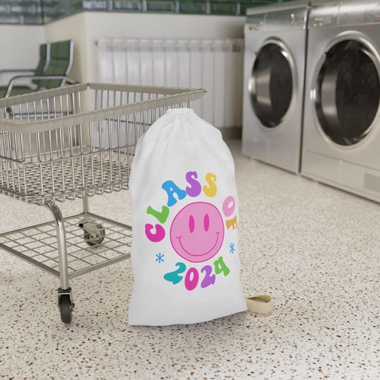 Class Of 2024 Smiley Drawstring Laundry Bag