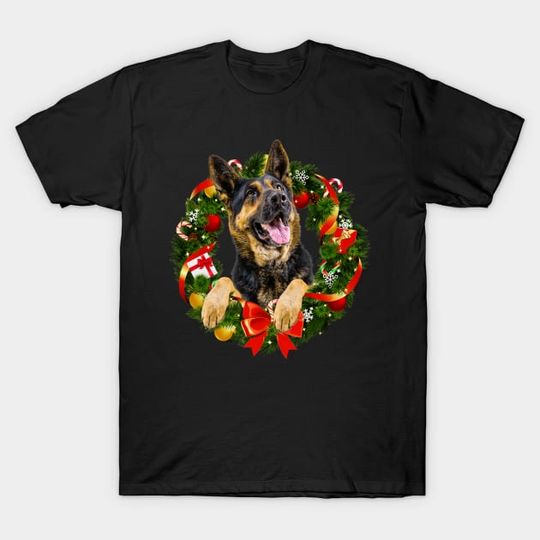 Funny German Shepherd Christmas Wreath Ornament T-Shirt