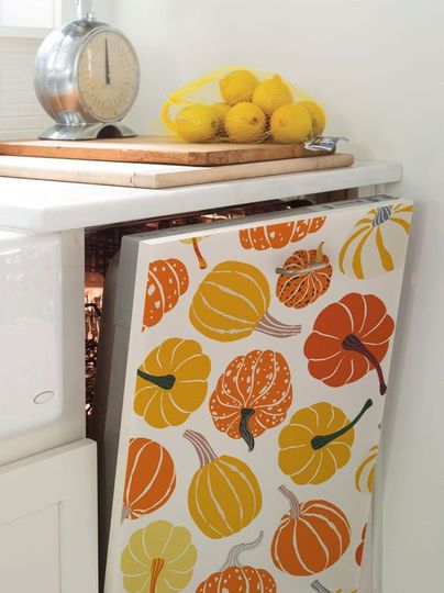 Dishwasher cover with cute pumpkins