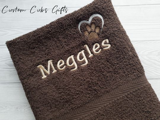 Personalised Embroidered Pet Towel with name, Dog Towel, Cat Towel, Rabbit Towel, Puppy, Kitten, Heart Paw Print Design, Bath Towel