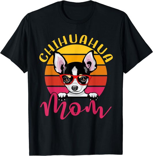 Retro Vintage Chihuahua Mom Dog Lover Dog Mama T-Shirt