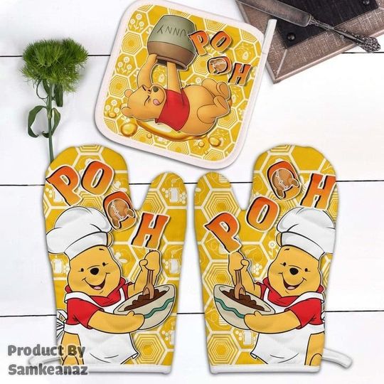 Winnie the Pooh Oven Mitts & Pot Holder, Pooh Chef Hot Pad, Cookie oven mitts