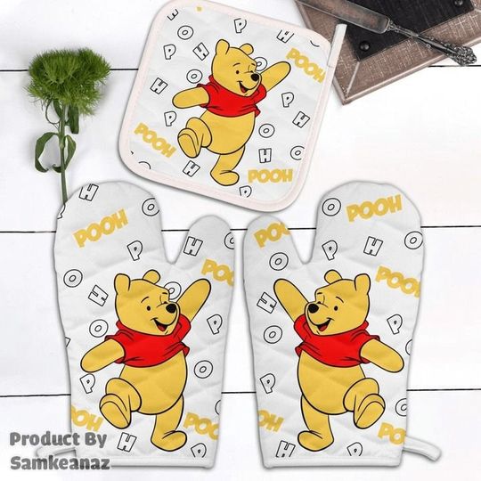 Winnie the Pooh Oven Mitts & Pot Holder, Disneyland Hot Pad, Cookie oven mitts