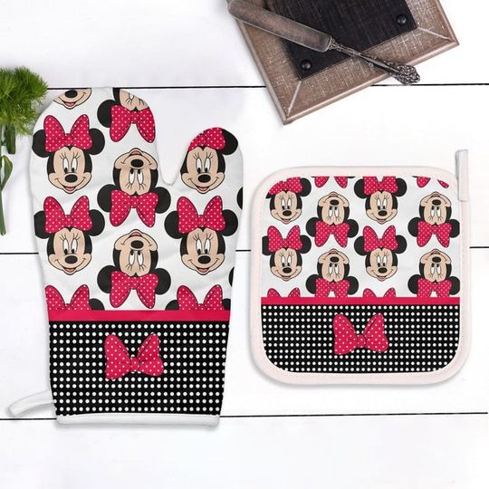 Minnie Cute Combo 2 Oven Mitts and 1 Pot-Holder, Minnie Oven Mitts
