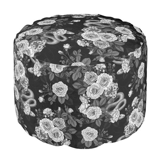 Hidden in the roses 3 pouf