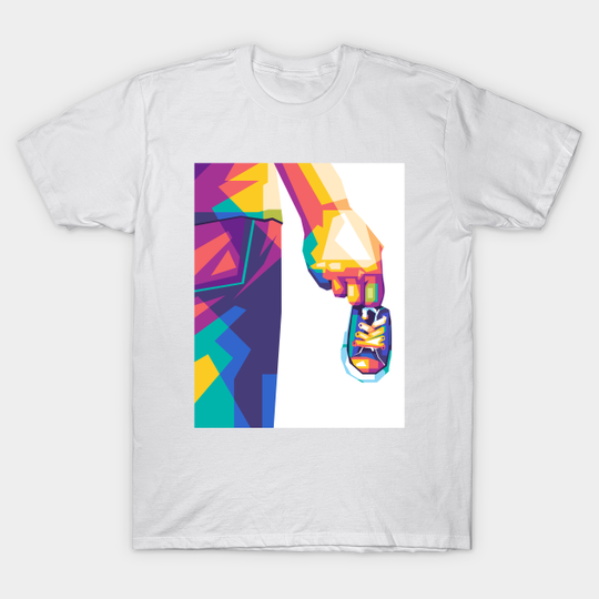holding shoes wpap - Vector - T-Shirt