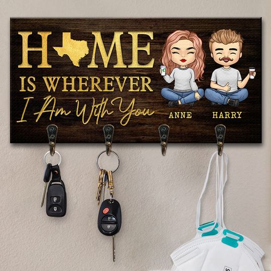 home-is-wherever-i-am-with-you-personalized-key-hanger-key-holder
