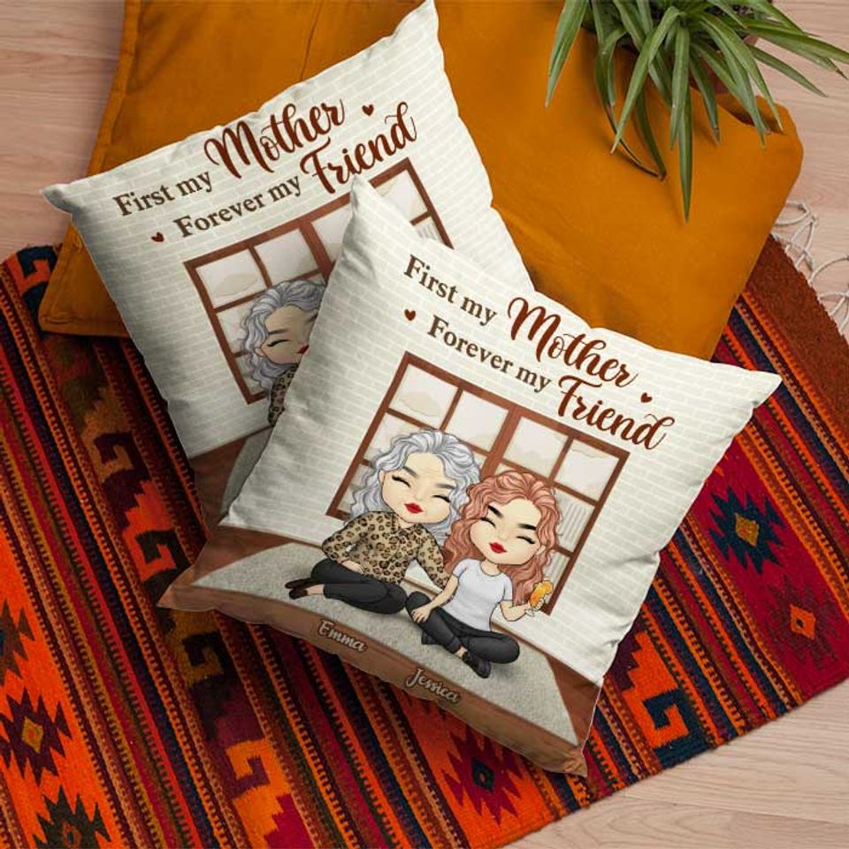 Mother And Daughter Forever Linked Together - Gift For Mom, Personalized Pillow